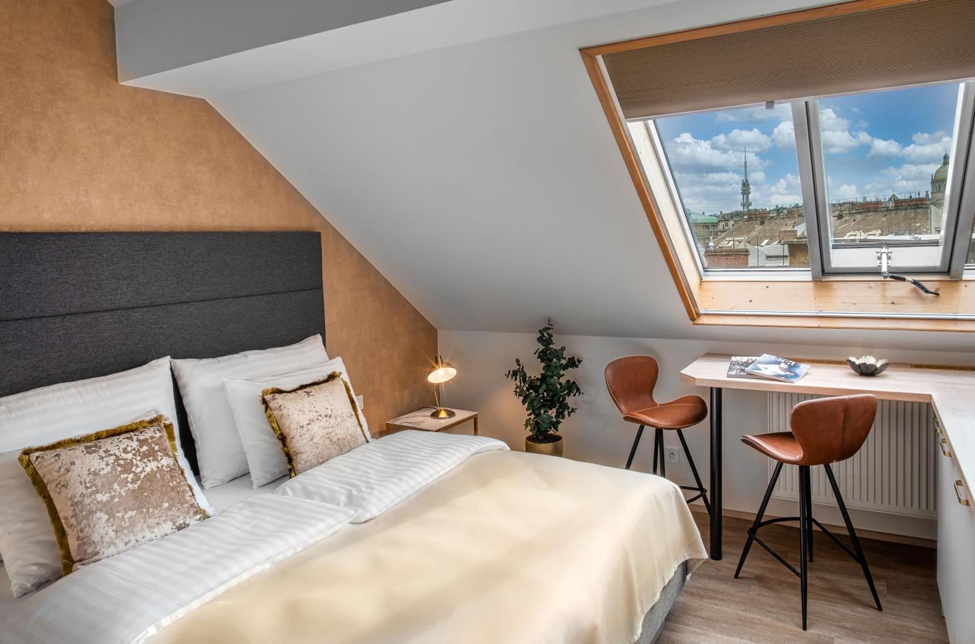 Theatre 9 Apartments By Adrez Prague Luaran gambar